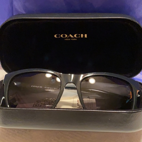 Coach Accessories - Hudson Black Coach Rectangle Sun Glasses NWT